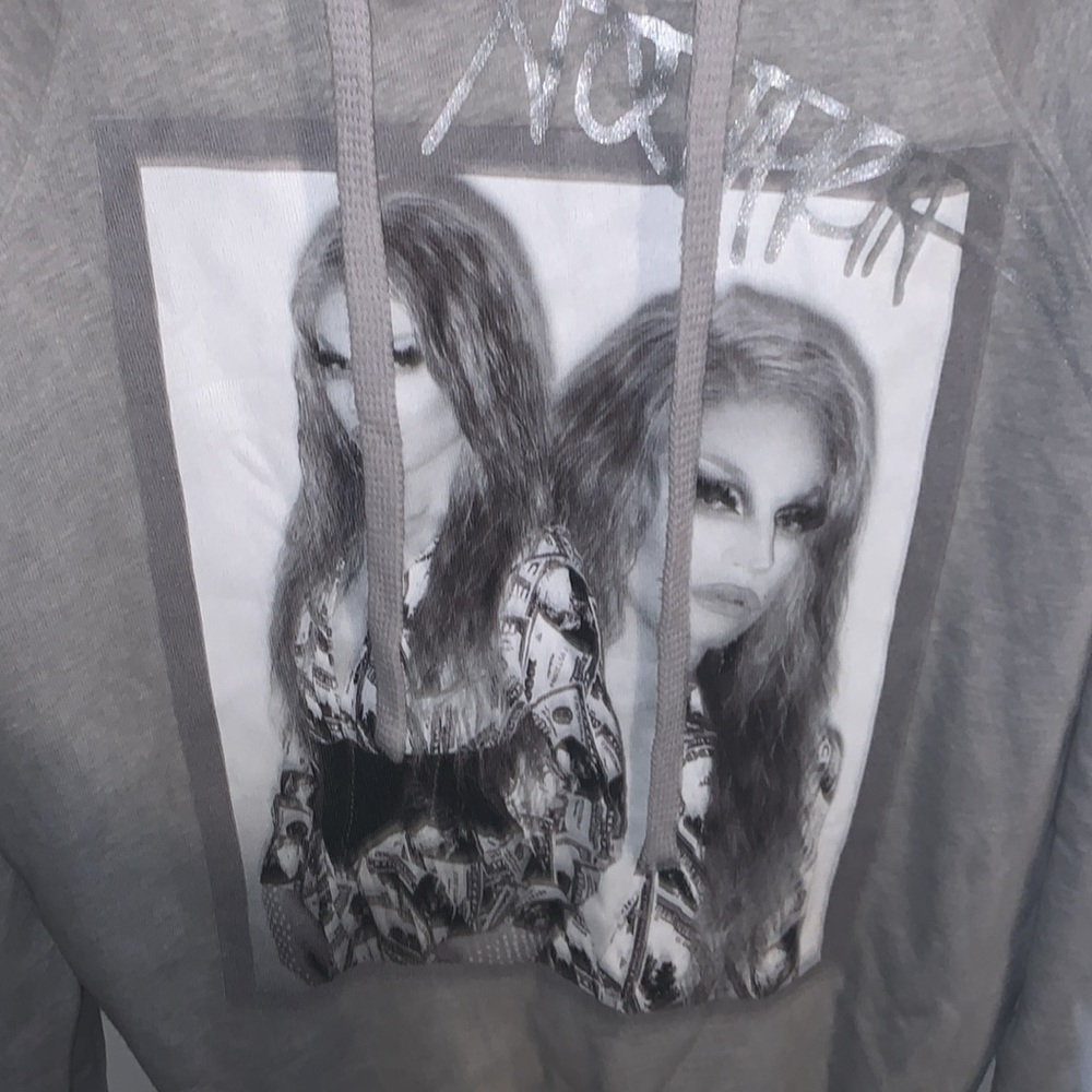 Aquaria Swearshirt View 2